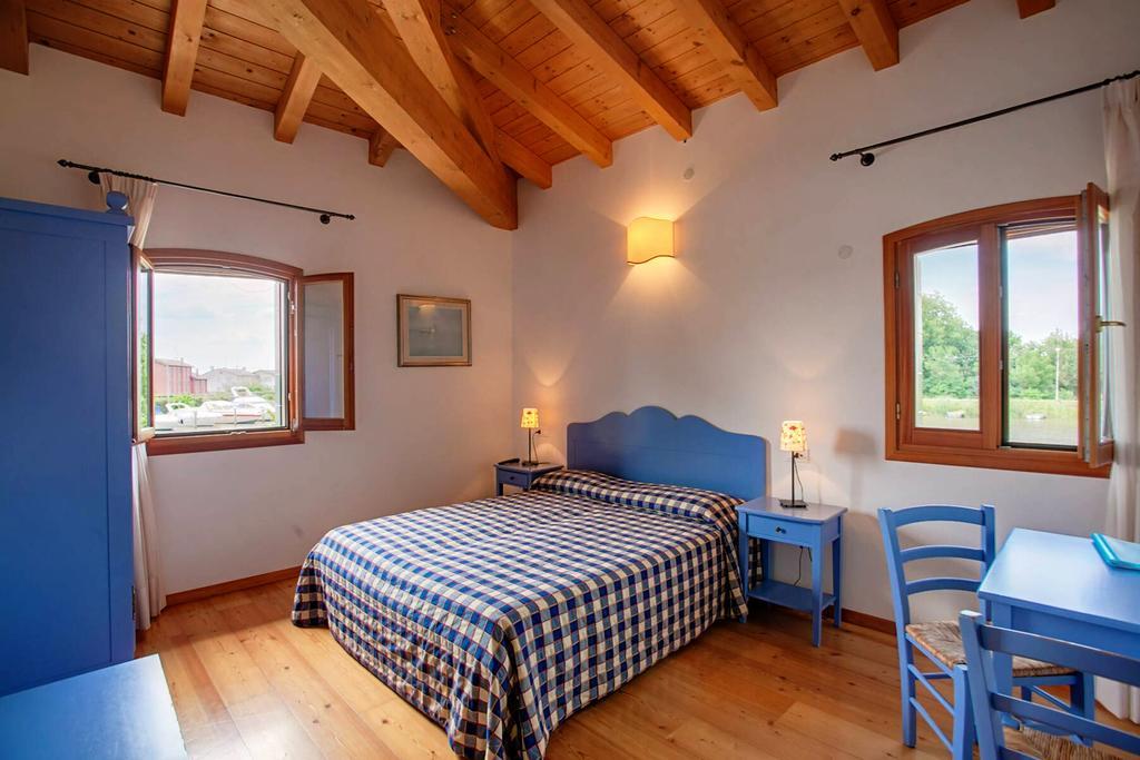 Residenze Di La' Dal Fiume Aparthotel Caorle Exterior foto